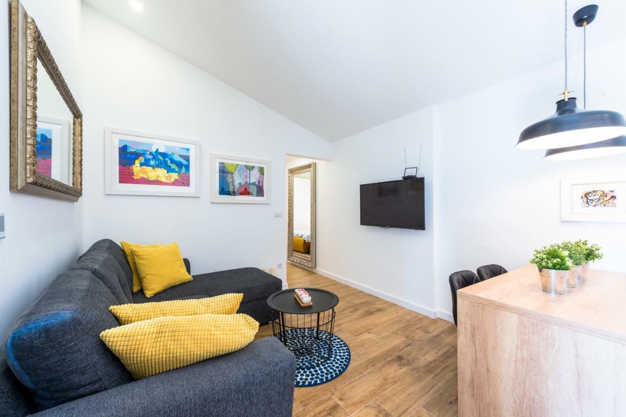 Apartment Central 1 ดูบรอฟนิก ภายนอก รูปภาพ